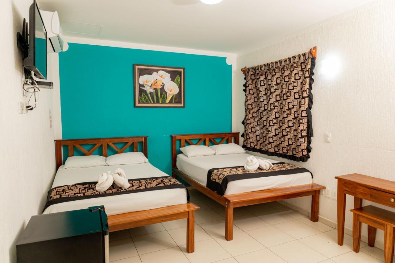 Hotel Las Palmas En Laurel Κανκούν Εξωτερικό φωτογραφία